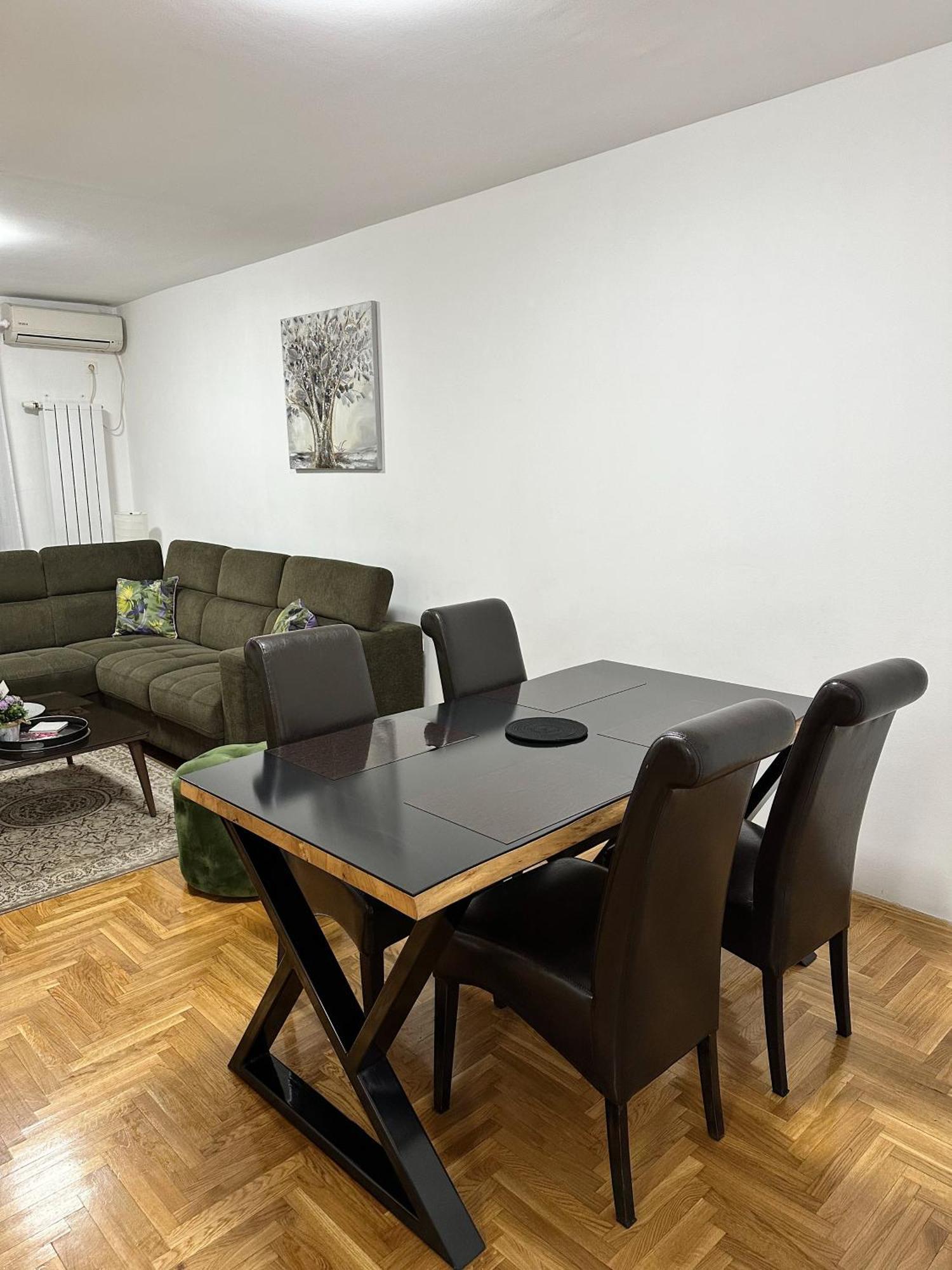 Apartman Erna 塞拉耶佛 外观 照片